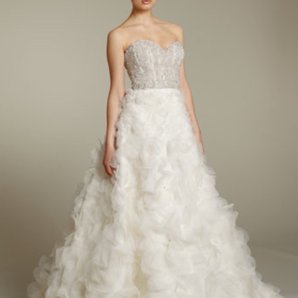 Lazaro dress size 8 street size
